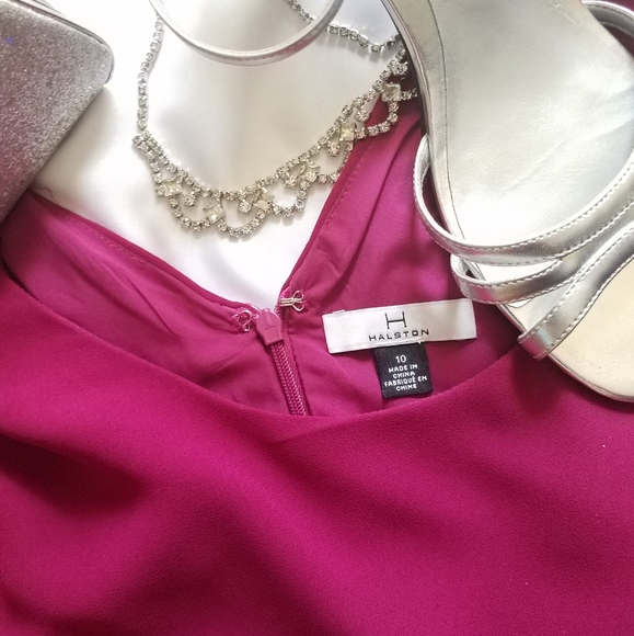 H HALSTON CAPE SLEEVE DRESS - Picture 2 of 4